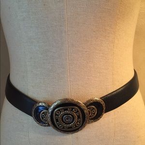 Chico’s Gold & Black Medallion Buckle Leat…